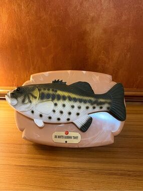 J.S.N.Y. Big Mouth Rainbow Trout Singing Fish Rare Fully Tested Working 1008